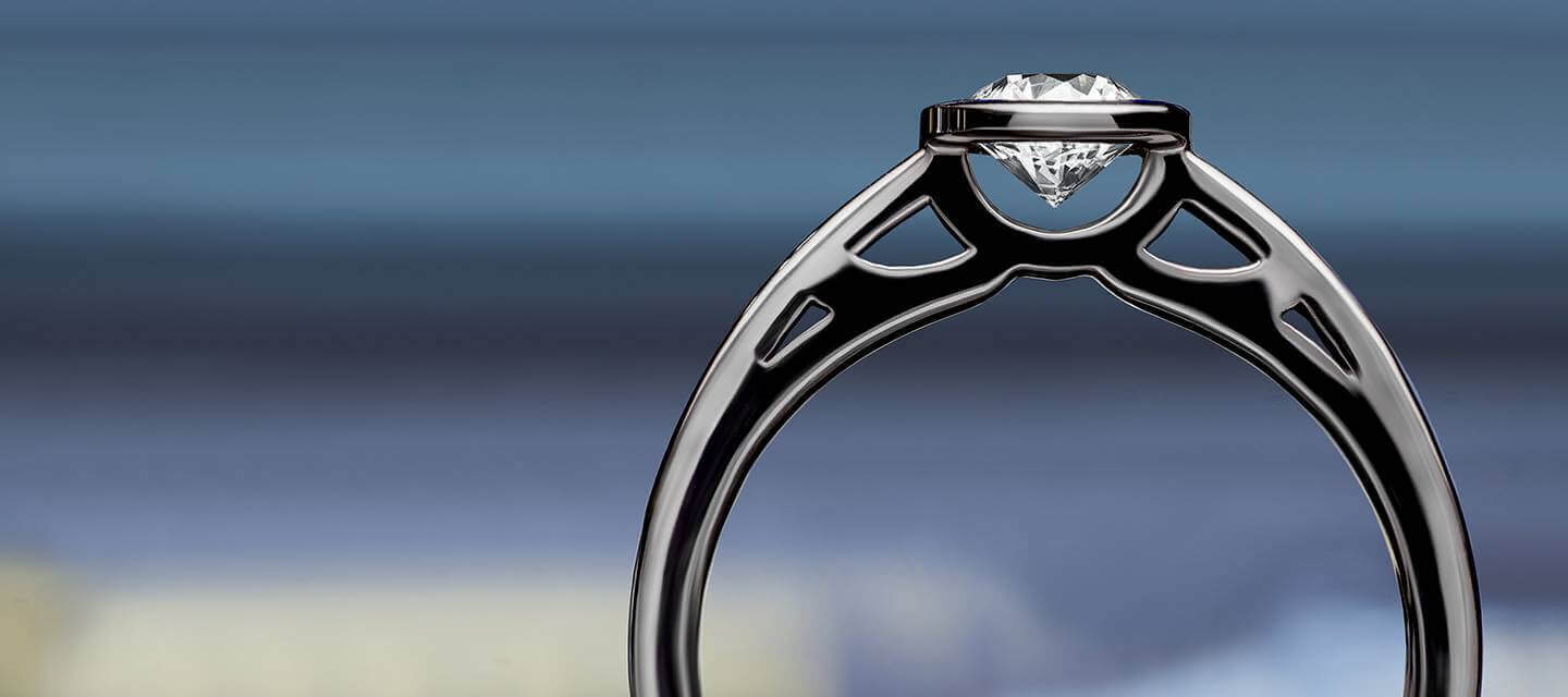 Side view of open tip diamond ring