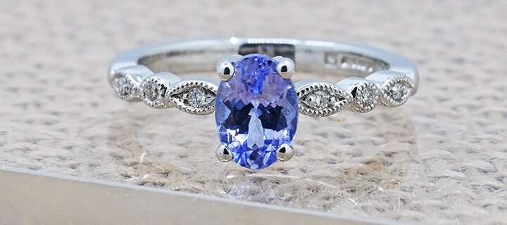 Front view of oval tanzanite ring