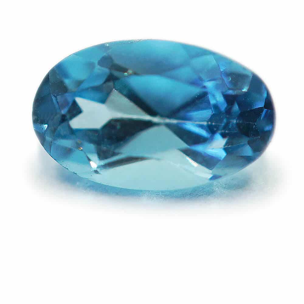 long oval cut aquamarine