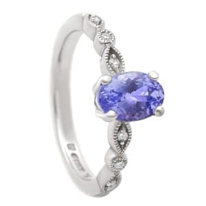 White gold ring with oval tanzanite