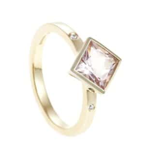 Gold ring with square cut morganite