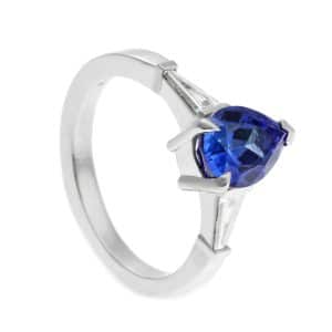 Pear cut tanzanite ring