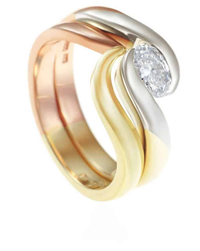 wave shaped three colours gold bridal set